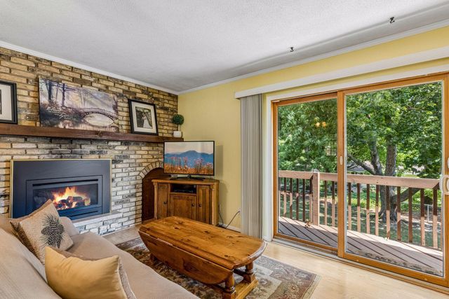 95 15th Avenue SW, New Brighton, MN 55112