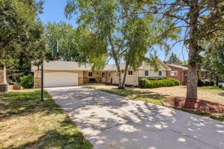 95 15th Avenue SW, New Brighton, MN 55112