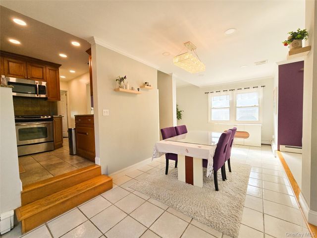 43 Fort Hill Road, Huntington, NY 11743