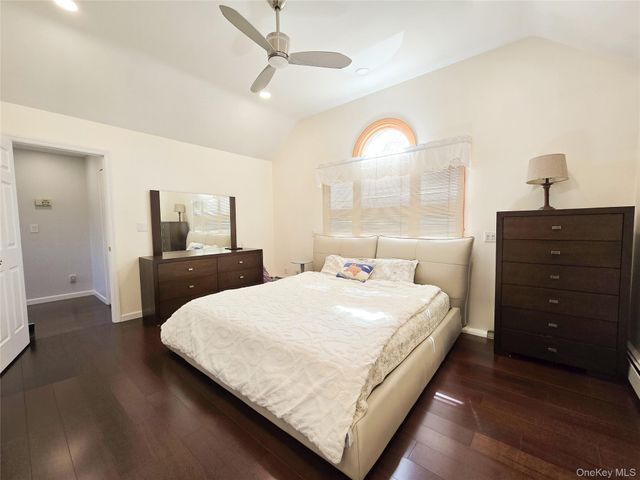 43 Fort Hill Road, Huntington, NY 11743