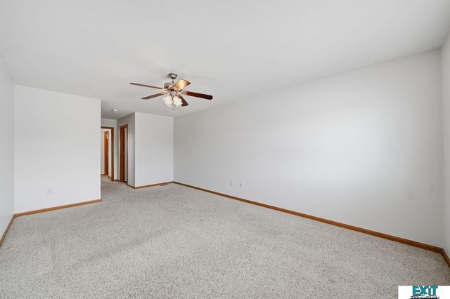 2514 Cedar Cove Road, Lincoln, NE 68507