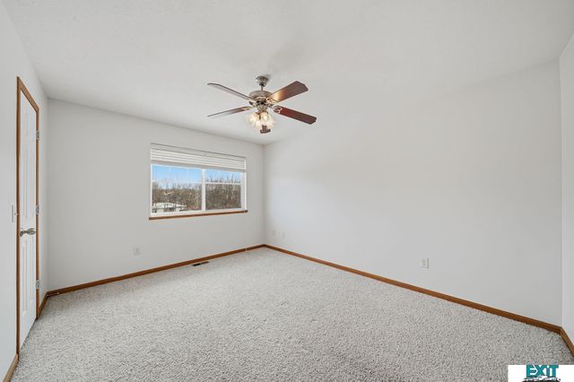 2514 Cedar Cove Road, Lincoln, NE 68507