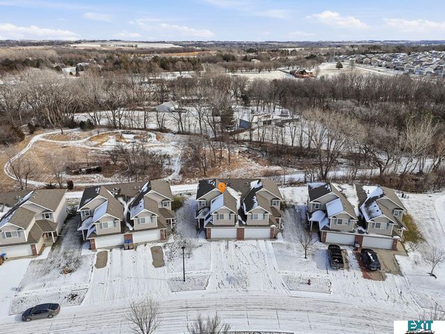 2514 Cedar Cove Road, Lincoln, NE 68507