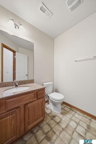 2514 Cedar Cove Road, Lincoln, NE 68507