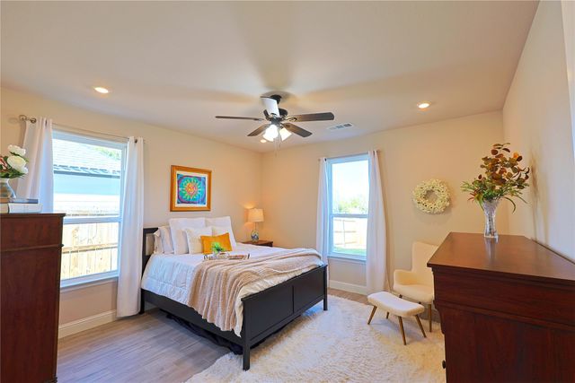 2415 Beverly Drive, Granbury, TX 76048