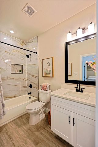 2415 Beverly Drive, Granbury, TX 76048