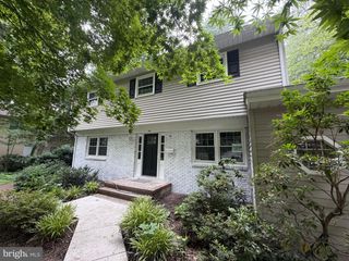9 PIN OAK, Lawrence Township, NJ 08648