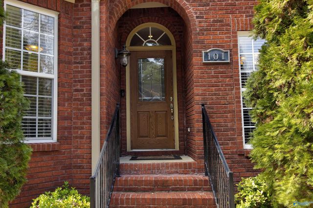 101 Inwood Trail, Madison, AL 35758