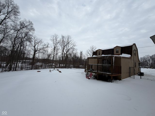 29 Buck Lane, Spencer, IN 47460