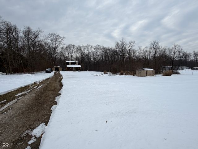 29 Buck Lane, Spencer, IN 47460