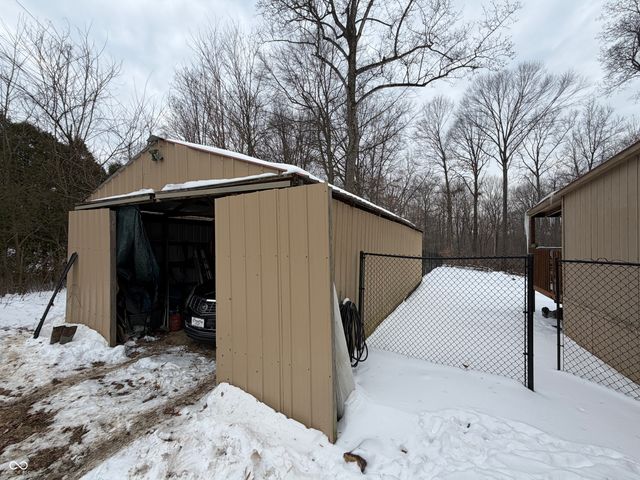 29 Buck Lane, Spencer, IN 47460