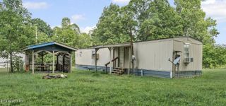 341 Claysville Rd, Crossville, TN 38571