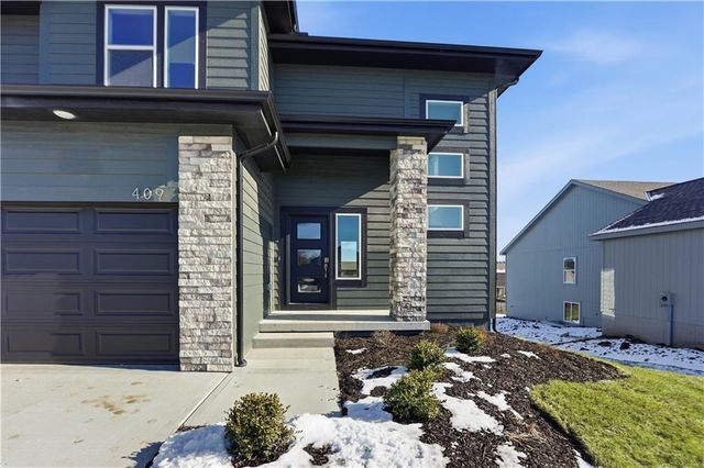 18299 W 166th Terrace, Olathe, KS 66062