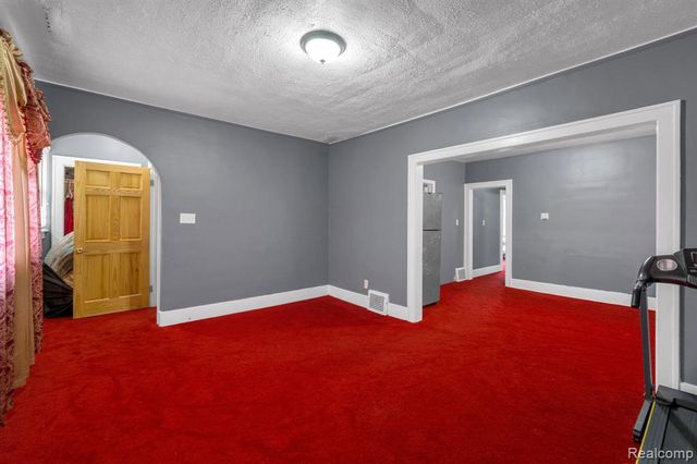 5125 Middlesex Street, Dearborn, MI 48126