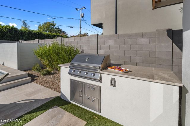 3726 N 68th Street, Scottsdale, AZ 85251