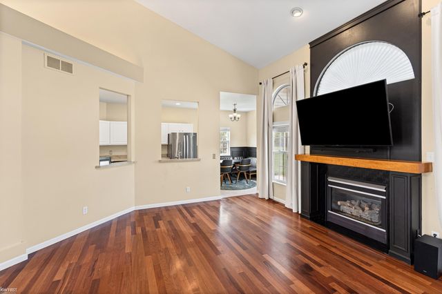 9484 Aspen View Drive, Grand Blanc, MI 48439