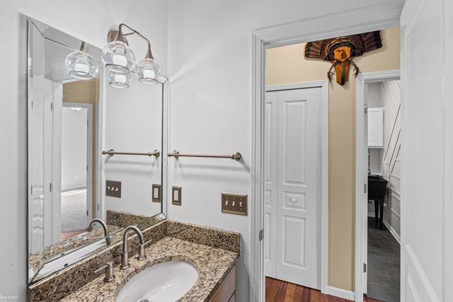 9484 Aspen View Drive, Grand Blanc, MI 48439