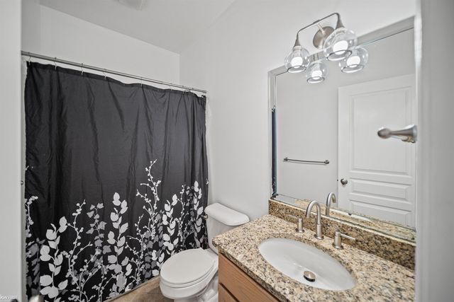9484 Aspen View Drive, Grand Blanc, MI 48439