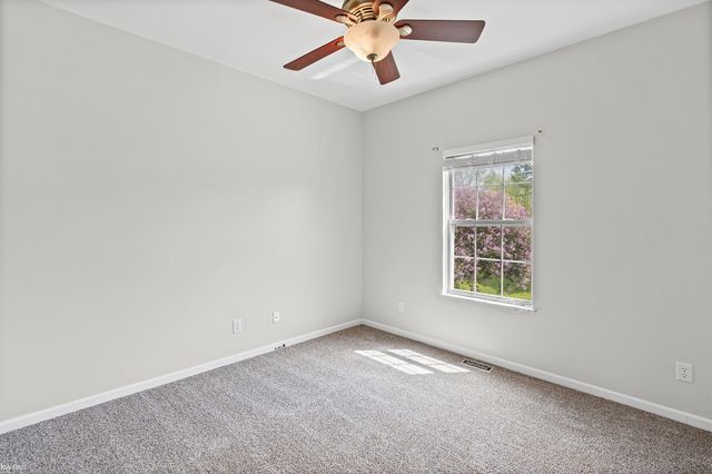 9484 Aspen View Drive, Grand Blanc, MI 48439