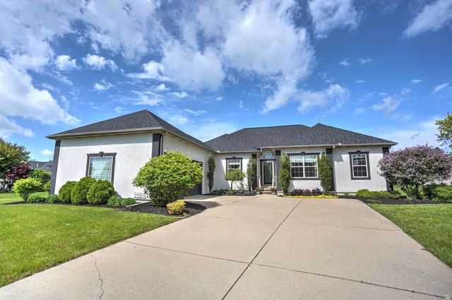9484 Aspen View Drive, Grand Blanc, MI 48439