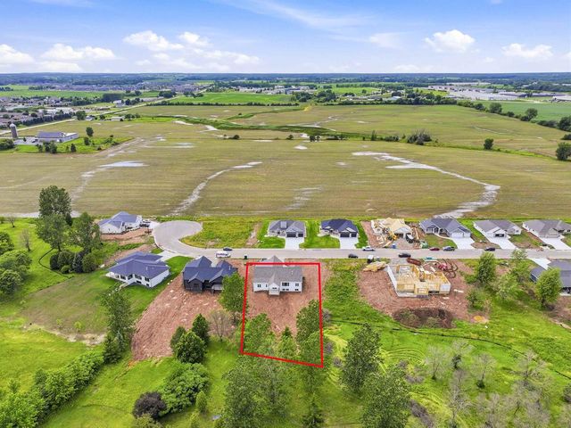 3741 EDWINA DRIVE, De Pere, WI 54115