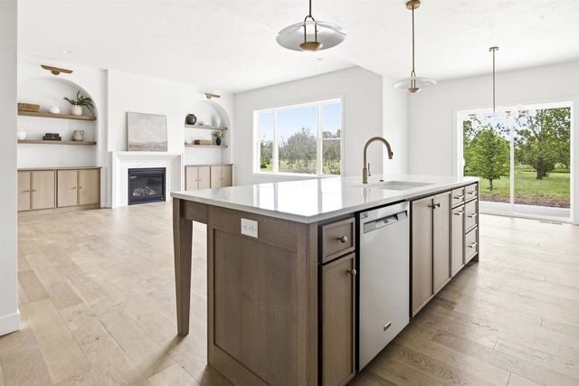 3741 EDWINA DRIVE, De Pere, WI 54115
