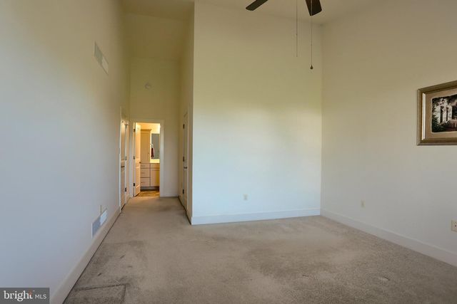 1620 QUINCEY DR, Mechanicsburg, PA 17050