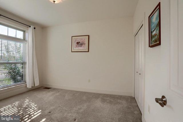 1620 QUINCEY DR, Mechanicsburg, PA 17050