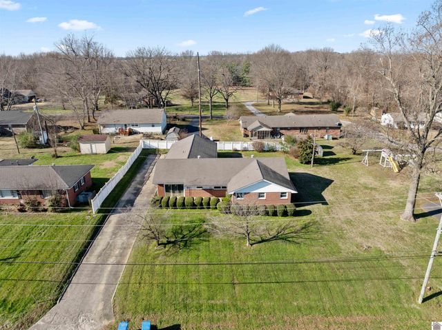 306 Moss, Clinton, KY 42031