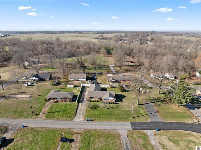 306 Moss, Clinton, KY 42031
