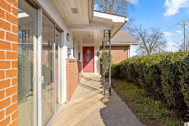 306 Moss, Clinton, KY 42031