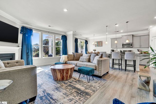 111 Pelham Glen Way, Greer, SC 29651