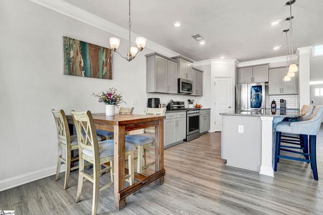 111 Pelham Glen Way, Greer, SC 29651