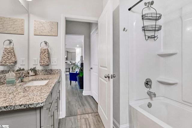 111 Pelham Glen Way, Greer, SC 29651