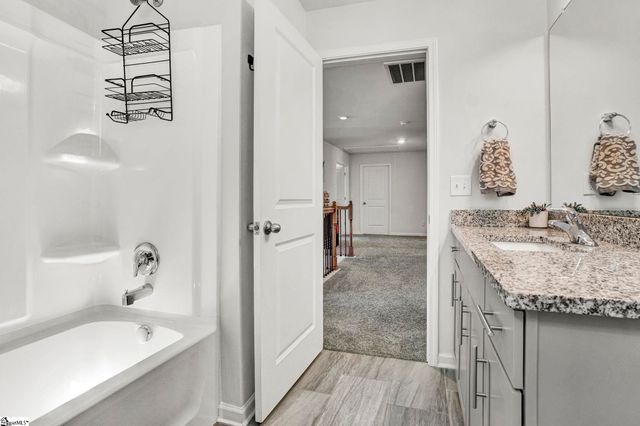 111 Pelham Glen Way, Greer, SC 29651