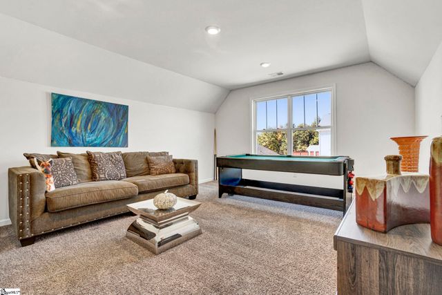 111 Pelham Glen Way, Greer, SC 29651