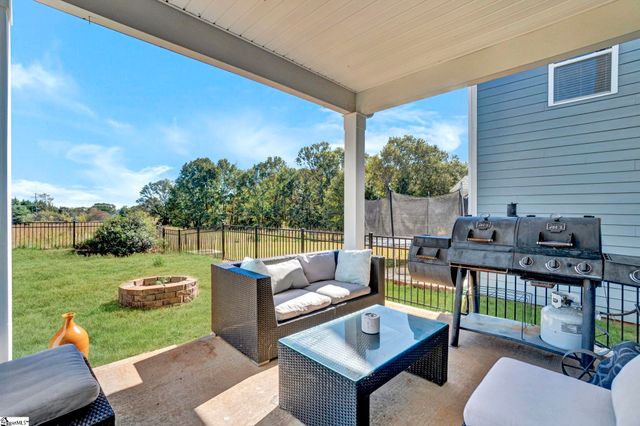 111 Pelham Glen Way, Greer, SC 29651