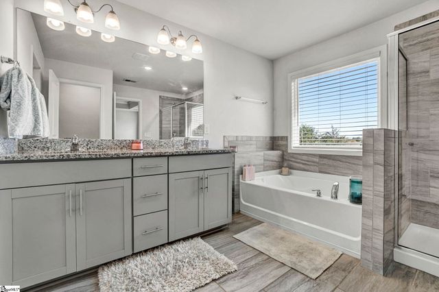 111 Pelham Glen Way, Greer, SC 29651