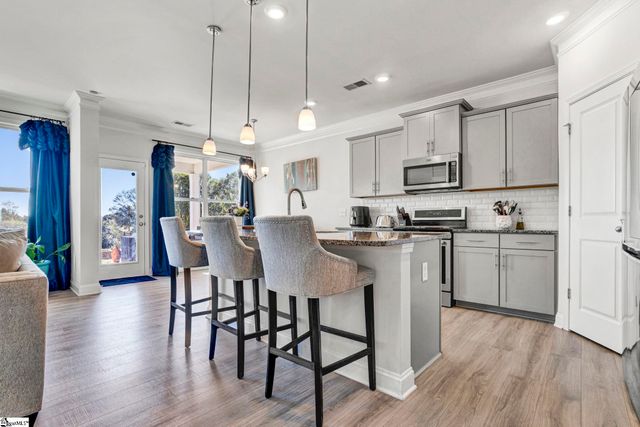 111 Pelham Glen Way, Greer, SC 29651