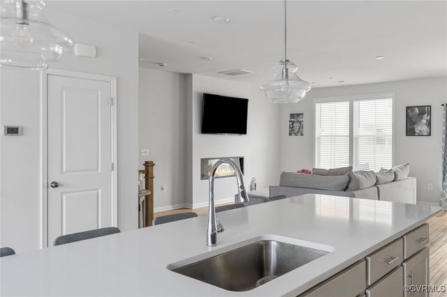 9007 Telegraph Rd Unit#B, Glen Allen, VA 23060