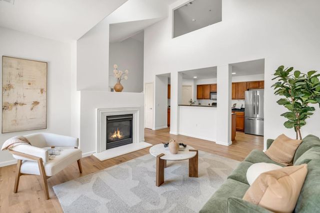 5350 Dunlay Dr #1612, Sacramento, CA 95835