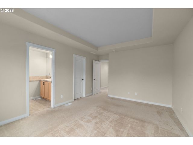 302 Sw 203RD Ter, Beaverton, OR 97006