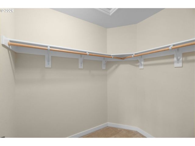 302 Sw 203RD Ter, Beaverton, OR 97006