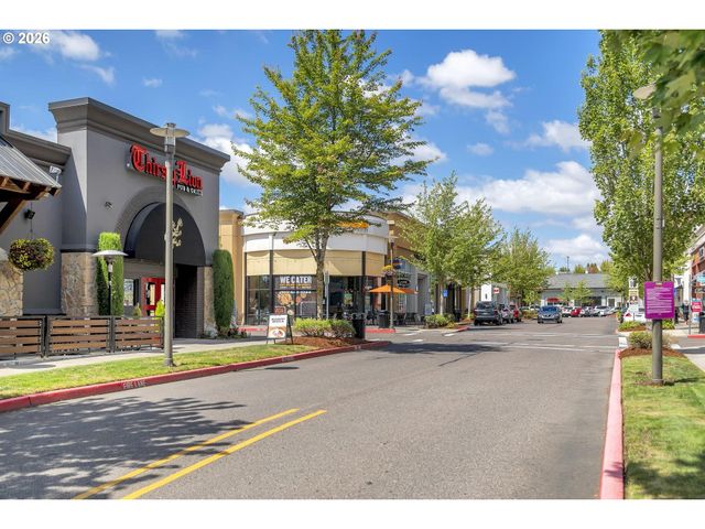 302 Sw 203RD Ter, Beaverton, OR 97006