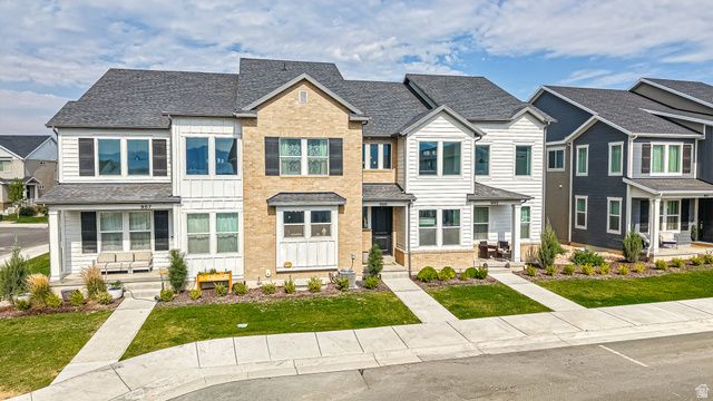 989 N WAYNE DR, Saratoga Springs, UT 84045