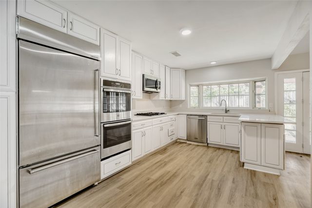 6639 Winterwood Lane, Dallas, TX 75248