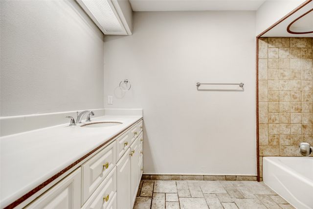 6639 Winterwood Lane, Dallas, TX 75248