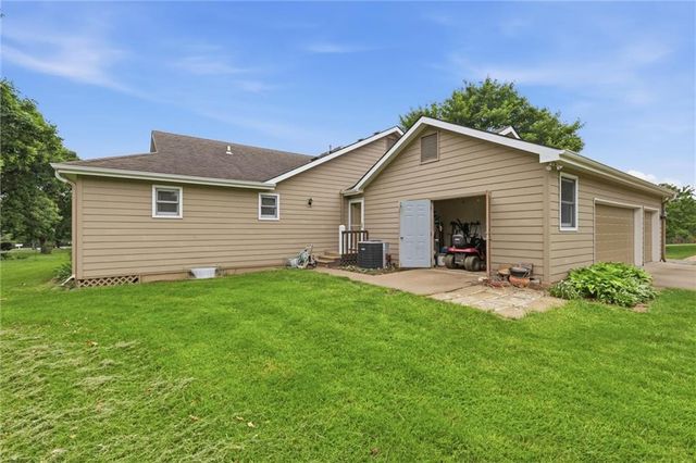 1331 Ranchero Drive, Lawrence, KS 66049