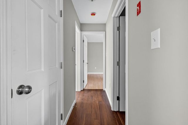 395 High St, Uxbridge, MA 01569