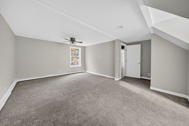 395 High St, Uxbridge, MA 01569